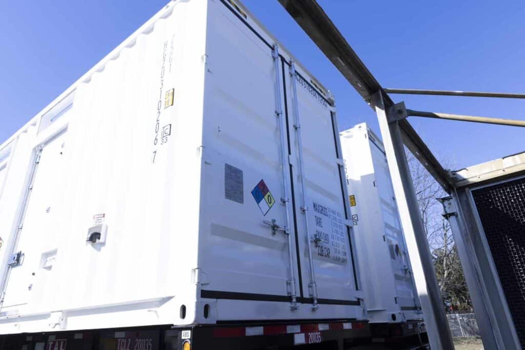 MobileTrailer-Mounted-500-kw-CAT-